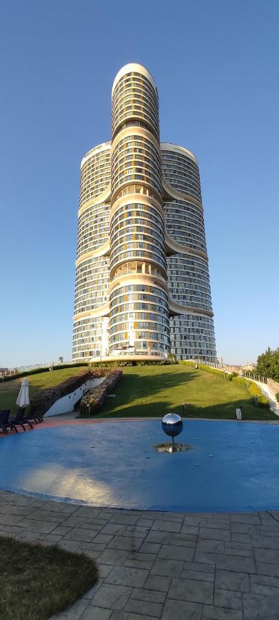 Studyo At High Flat Apartment Istanbul Bagian luar foto