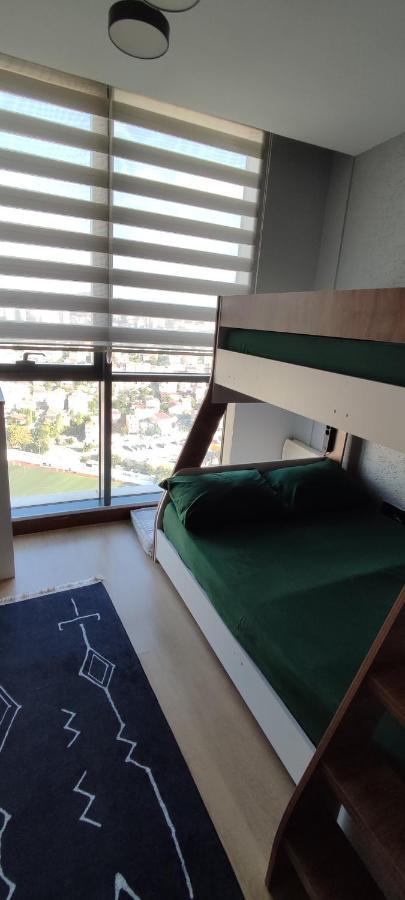Studyo At High Flat Apartment Istanbul Bagian luar foto