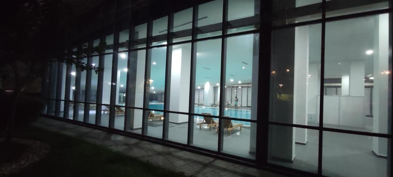 Studyo At High Flat Apartment Istanbul Bagian luar foto