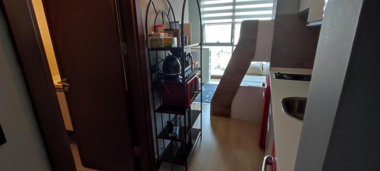 Studyo At High Flat Apartment Istanbul Bagian luar foto